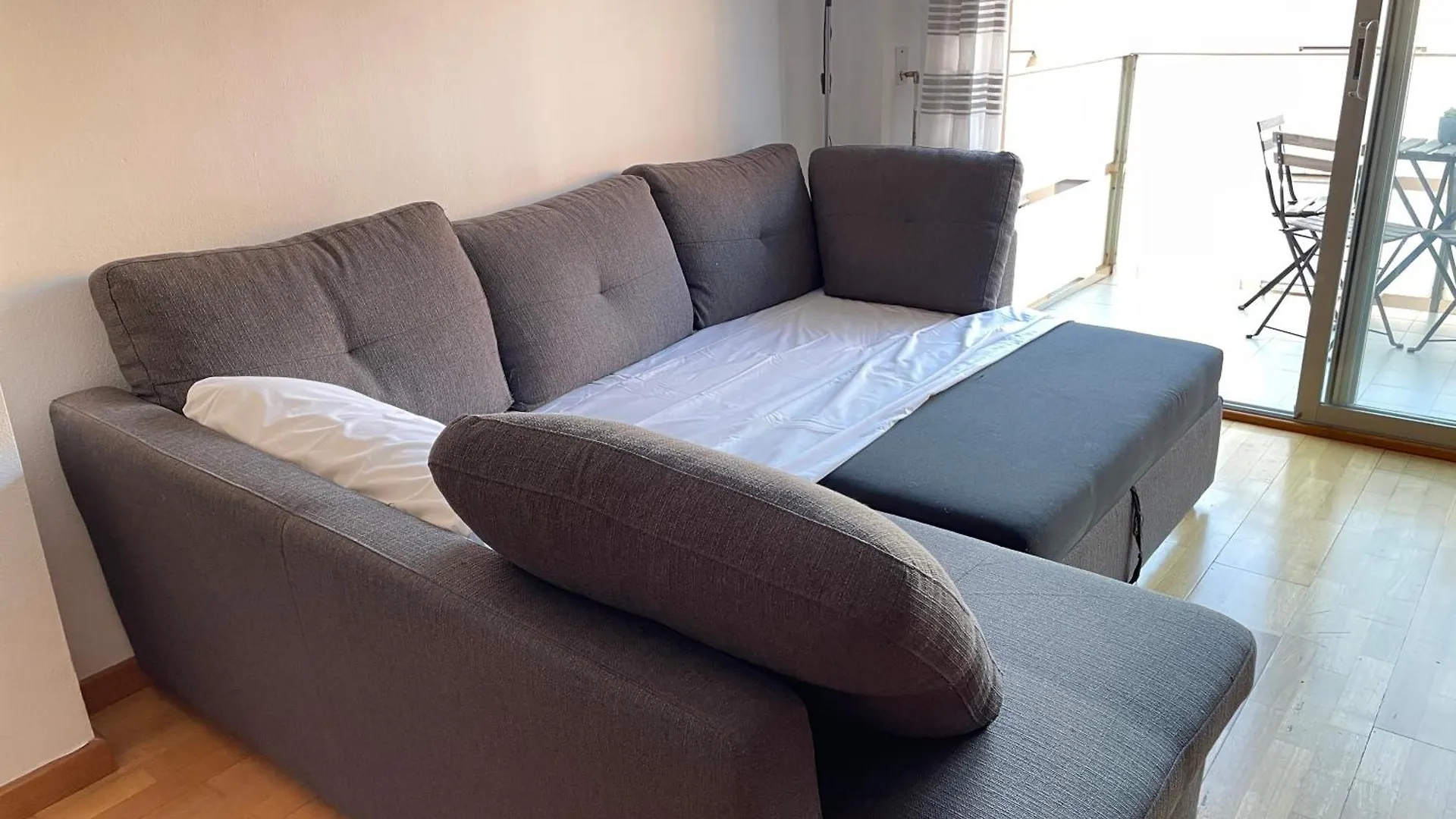 New! Amazing 2 Bedroom Apartment In Rambla Del Poblenou Barcelona