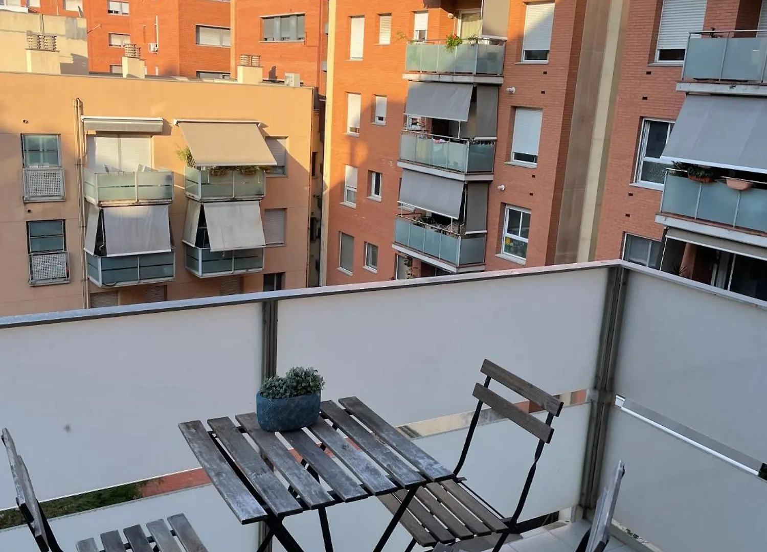 New! Amazing 2 Bedroom Apartment In Rambla Del Poblenou Barcelona