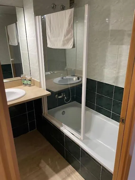New! Amazing 2 Bedroom Apartment In Rambla Del Poblenou Barcelona Spain