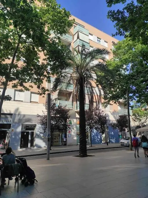 New! Amazing 2 Bedroom Apartment In Rambla Del Poblenou Barcelona