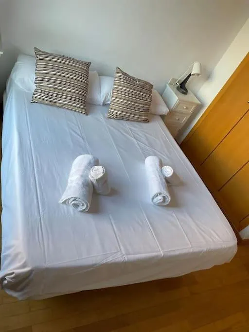 New! Amazing 2 Bedroom Apartment In Rambla Del Poblenou Barcelona