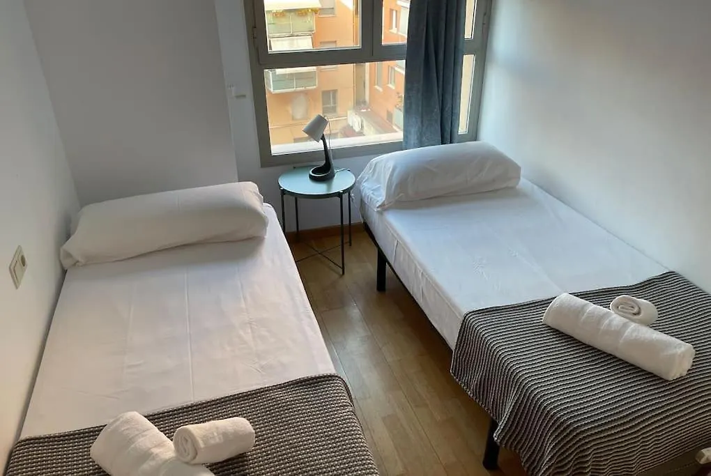 New! Amazing 2 Bedroom Apartment In Rambla Del Poblenou Barcelona